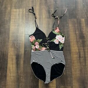 Albion Fit The Rachel One-Piece Black and Midnight Stripe Size Large